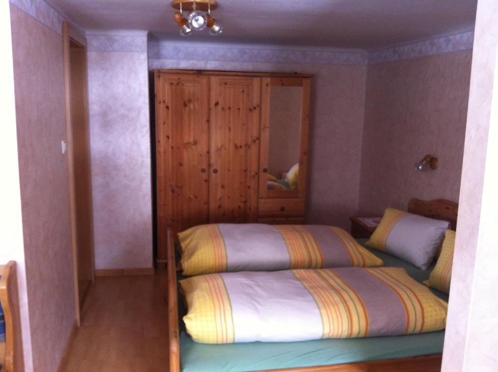 Bauernhof Krahlehenhof Villa Filzmoos Ruang foto